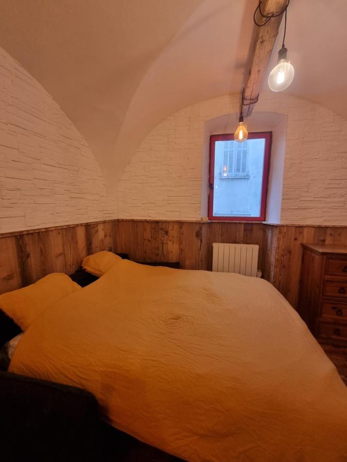 Appartement Grand Studio Plein Centre à Barcelonnette Extérieur photo