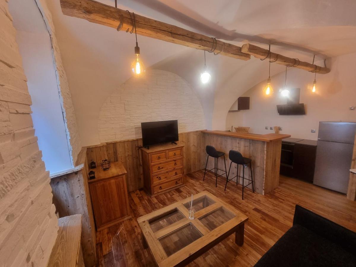 Appartement Grand Studio Plein Centre à Barcelonnette Extérieur photo